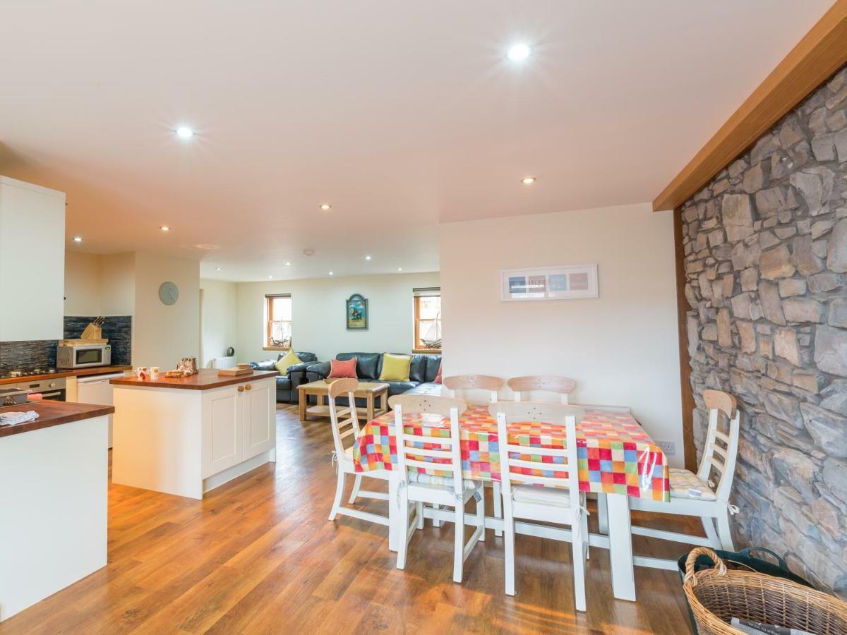 Villa Cullen 117 Seatown With Sea Views Exterior foto